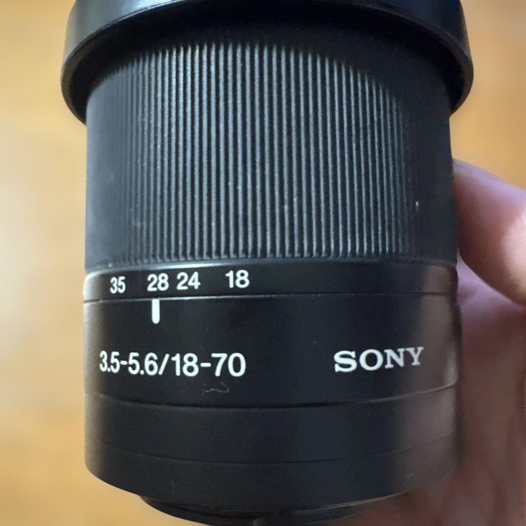 SONY DT 18-70mm f/3.5-5.6 レンズ