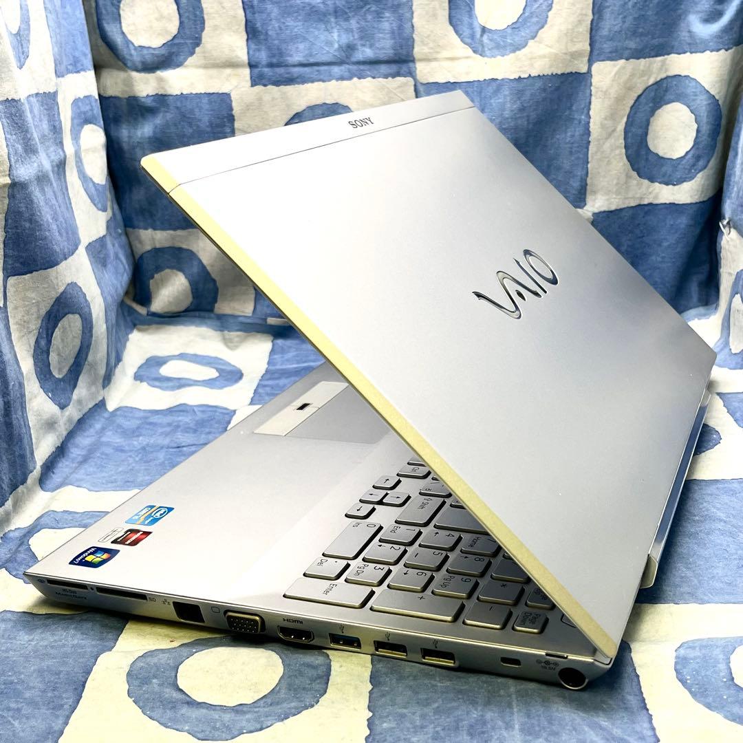人気VAIO♡快適SSD☆i5☆美しいシルバーPC♪カメラ！Windows11