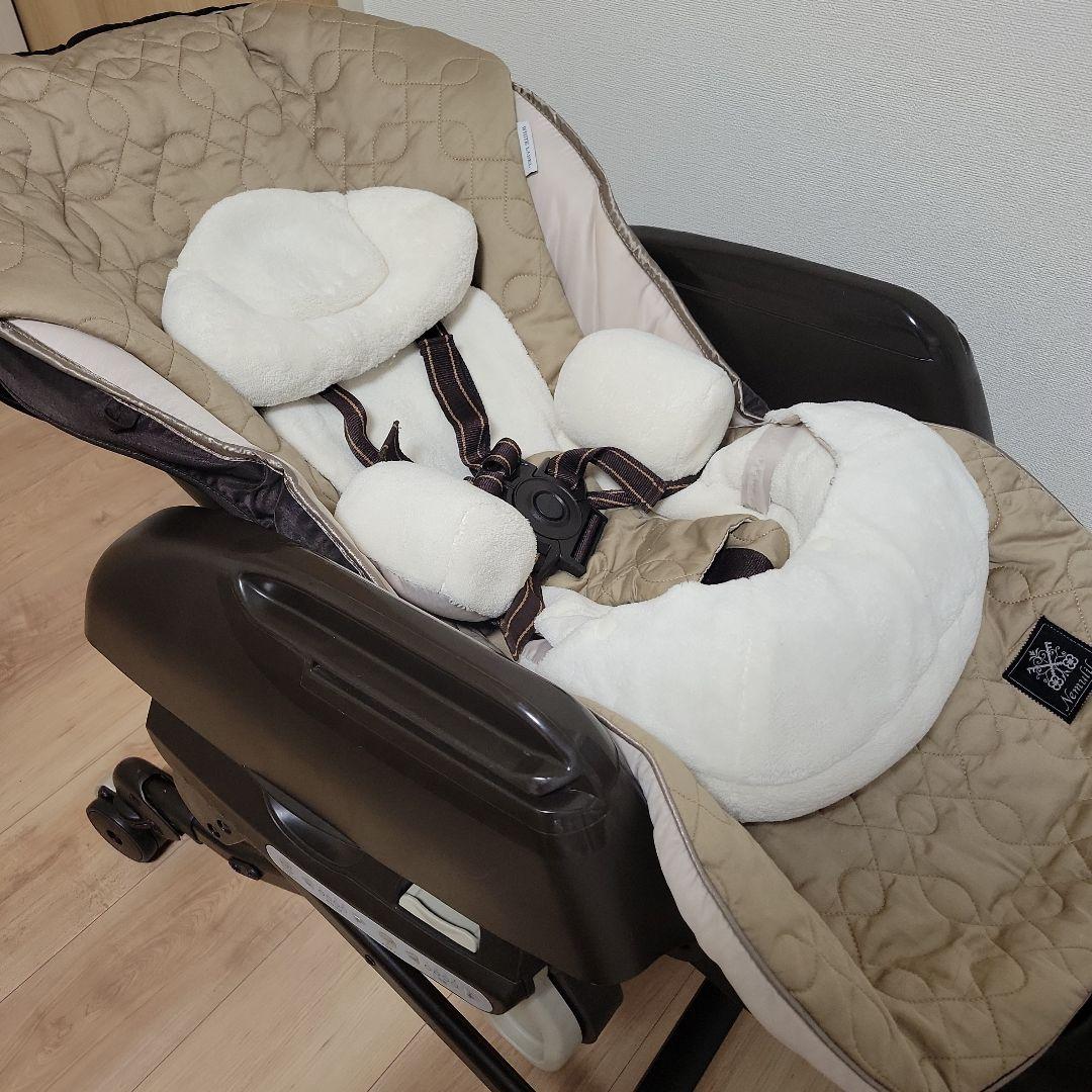 Combi ネムリラ　AUTO SWING　電動