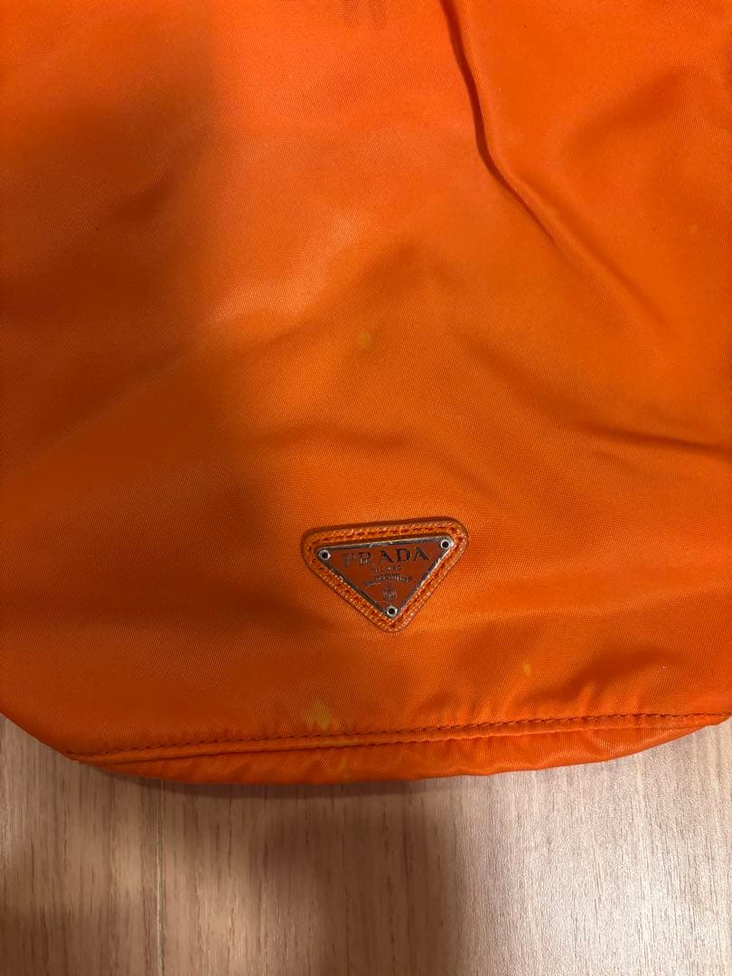 PRADA 巾着ナイロン