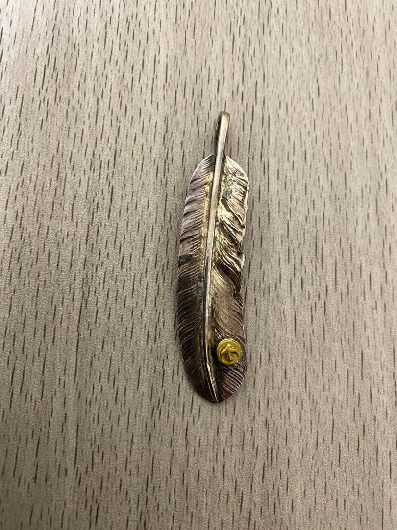 ノーブランド　メタル付フェザー