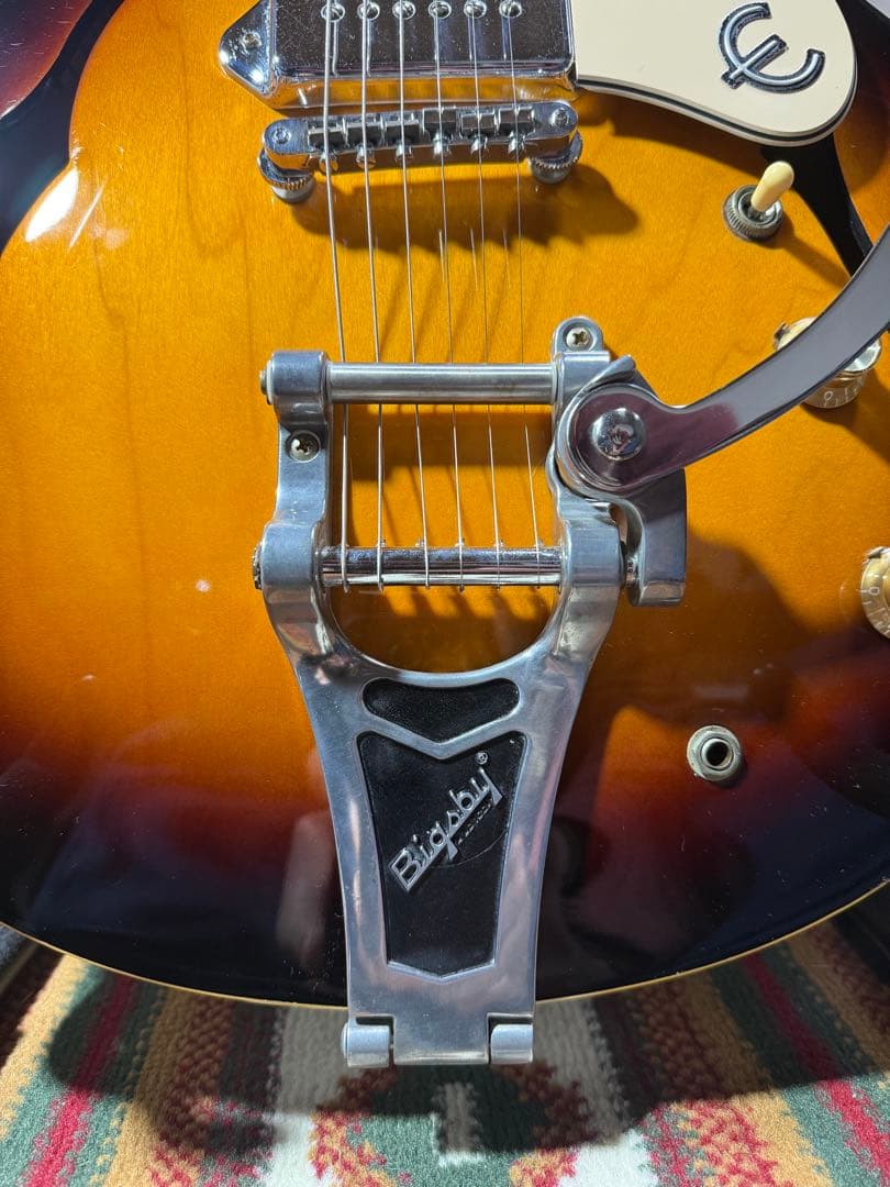 Epiphone エピフォン カジノ Casino ビグスピー　ハードケース付き