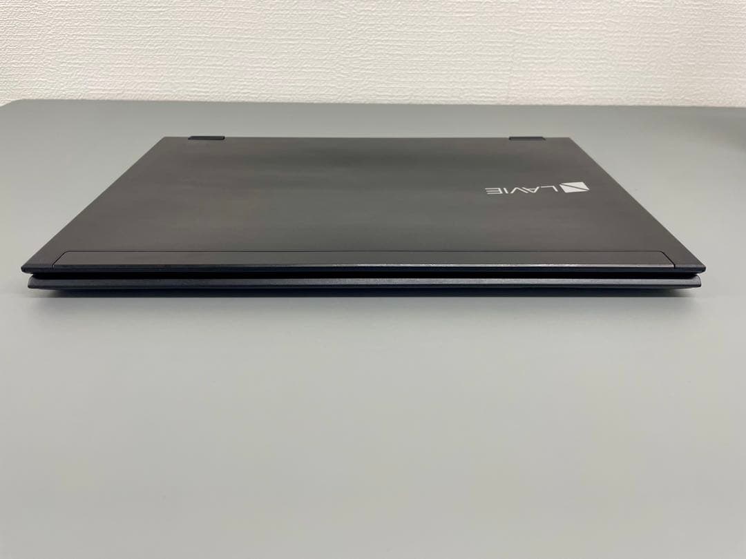綺麗なシャープ製2K画面/i5/4G/128G/Win11/Office24