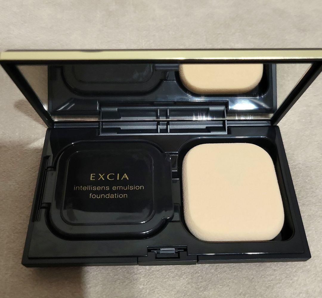 ケース付 アルビオンエクシア アンテリサンス エマルジョンファンデーション201