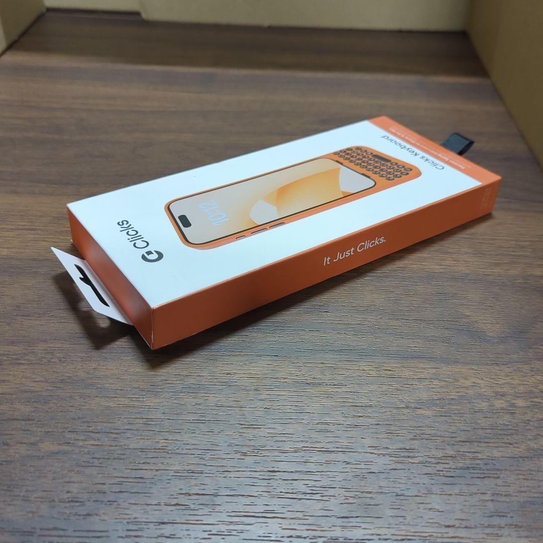 Clicks iPhone16ProMax キーボード付きケース スマホケース