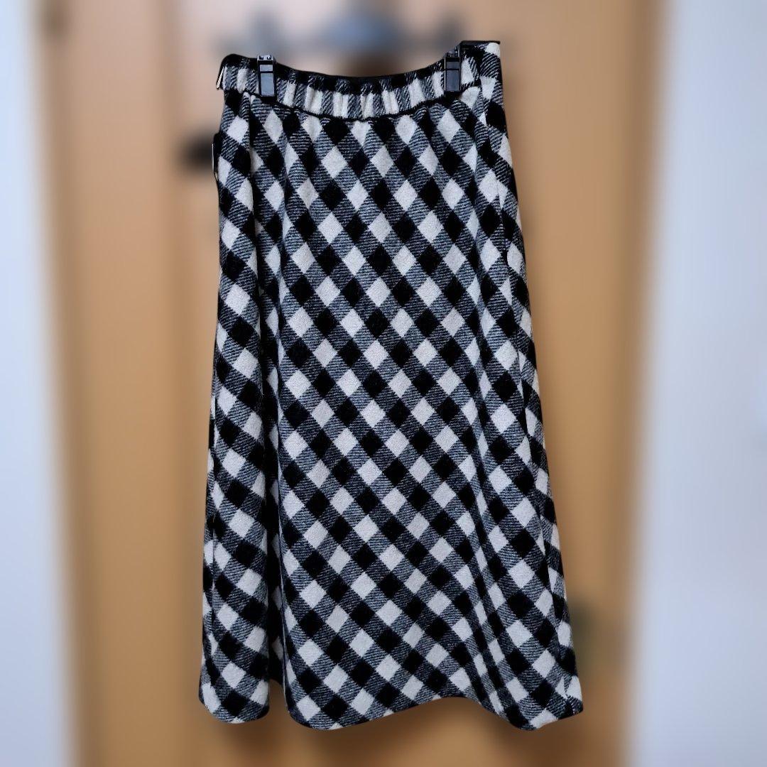 未使用　ROBE　BLUE　FRONCE　スカート日本製