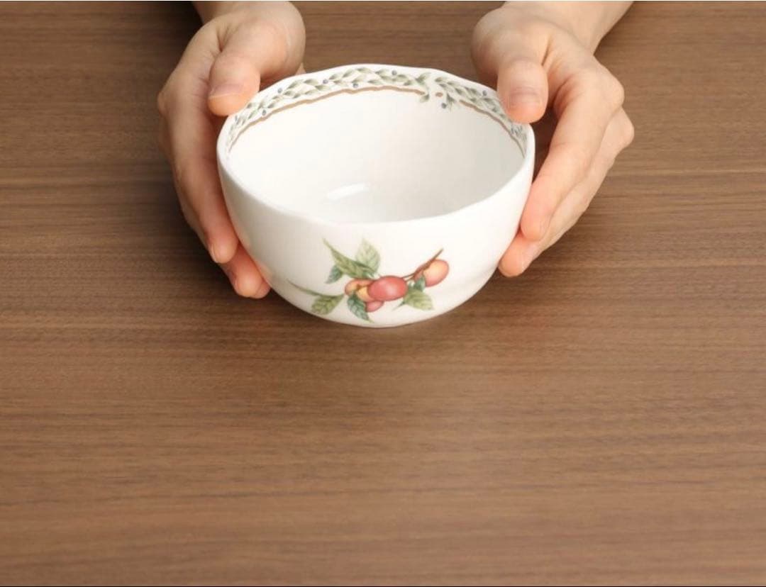 Noritake ノリタケ　オーチャードガーデン　8点セット　ボーンチャイナ