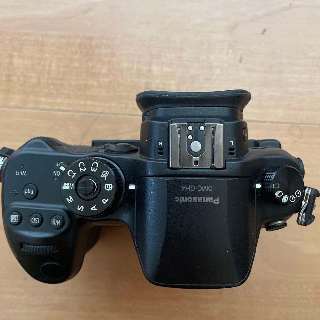 LUMIX GH4 デジタル一眼レフカメラ