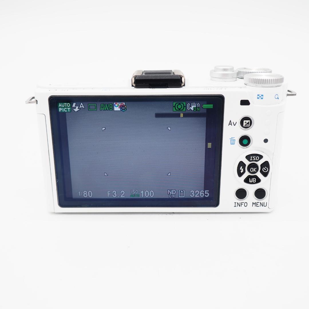 PENTAX Q-S1 ミラーレス一眼カメラ レンズキット ホワイト