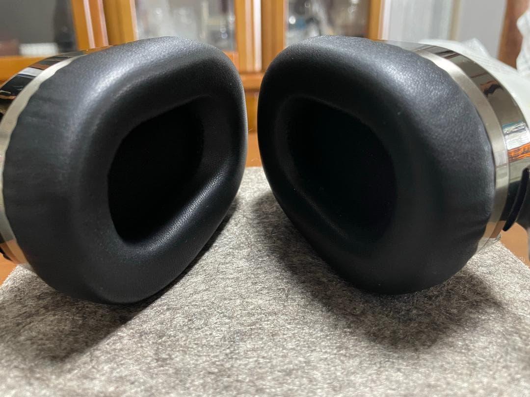 ULTRASONE Edition M Plus 有線ヘッドホン スタンド付き