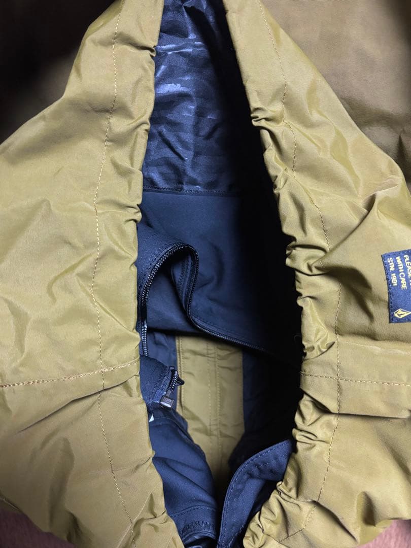 volcom arthur longo gore tex Lサイズ