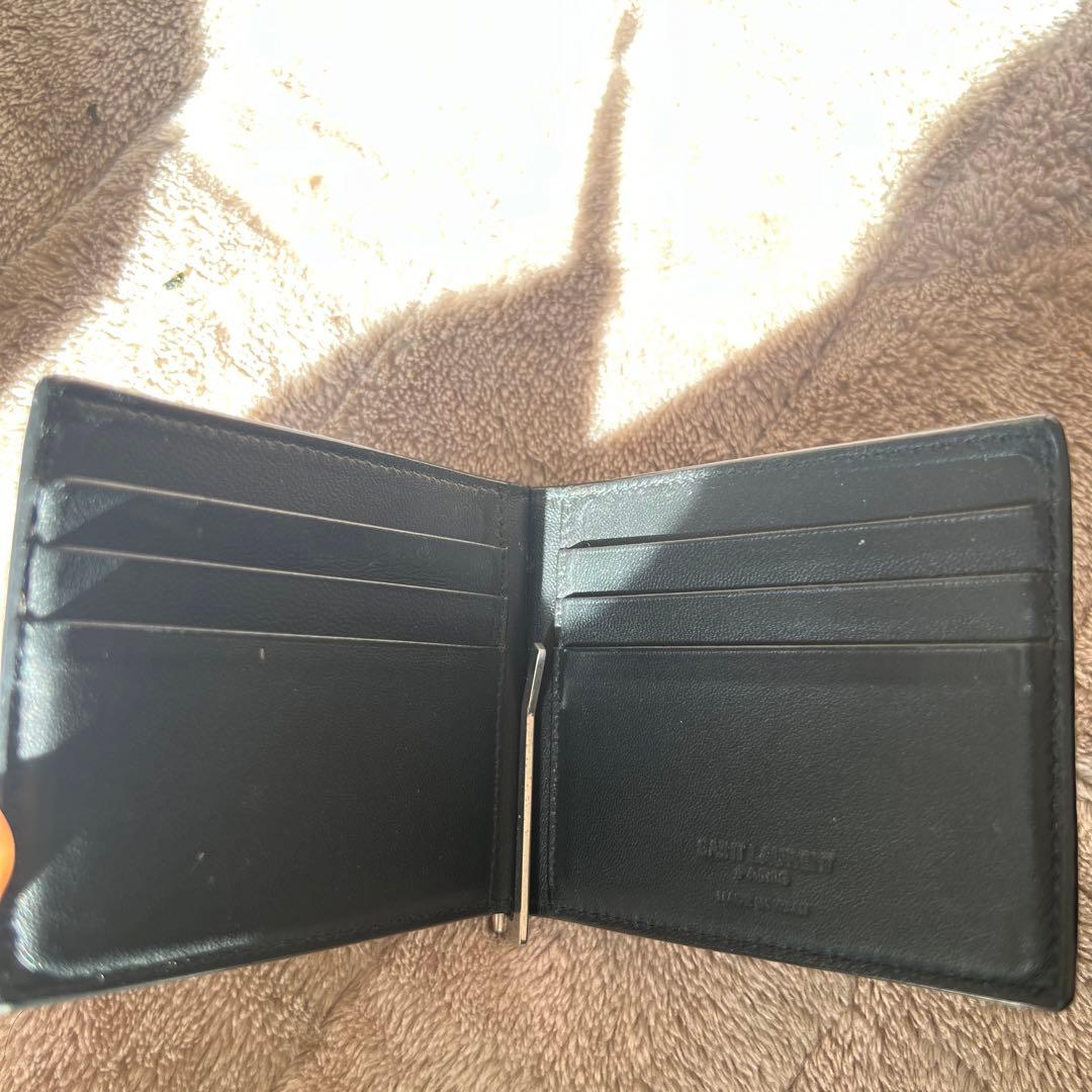 サンローラン　二つ折り財物　マネークリップ