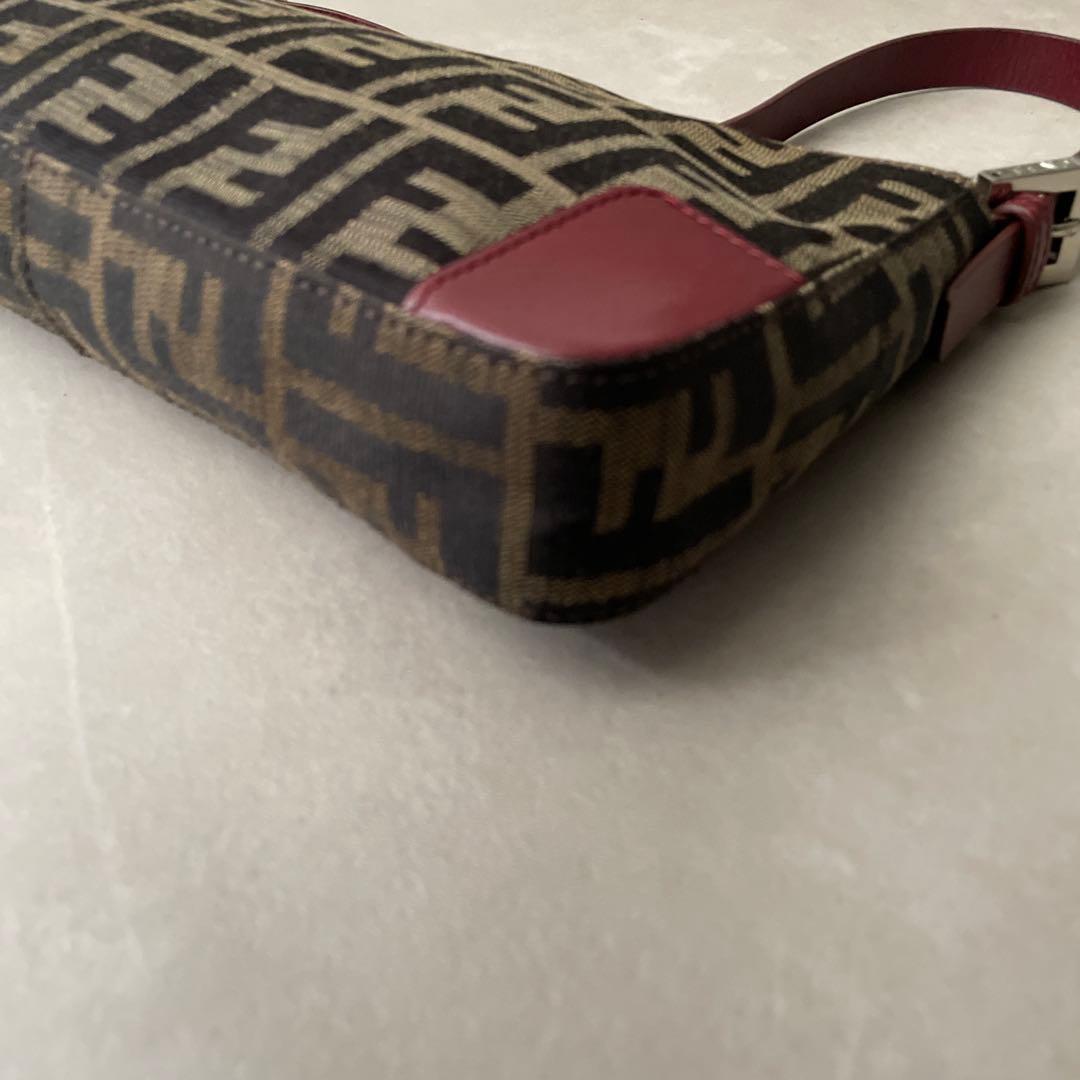 フェンディ FENDI キャンバス レザー ズッカ アクセサリーポーチ ボルドー