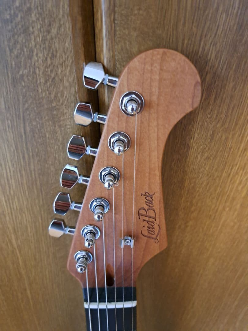 Laidback ストラトモデル(コンプ・オクターバー付)