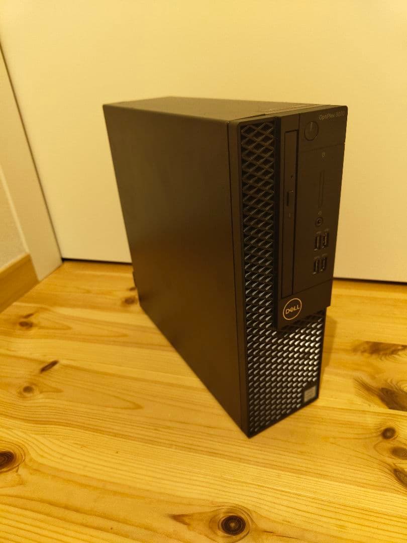 デスクトップパソコン　Optiplex3070　　i-5 メモリー8GB