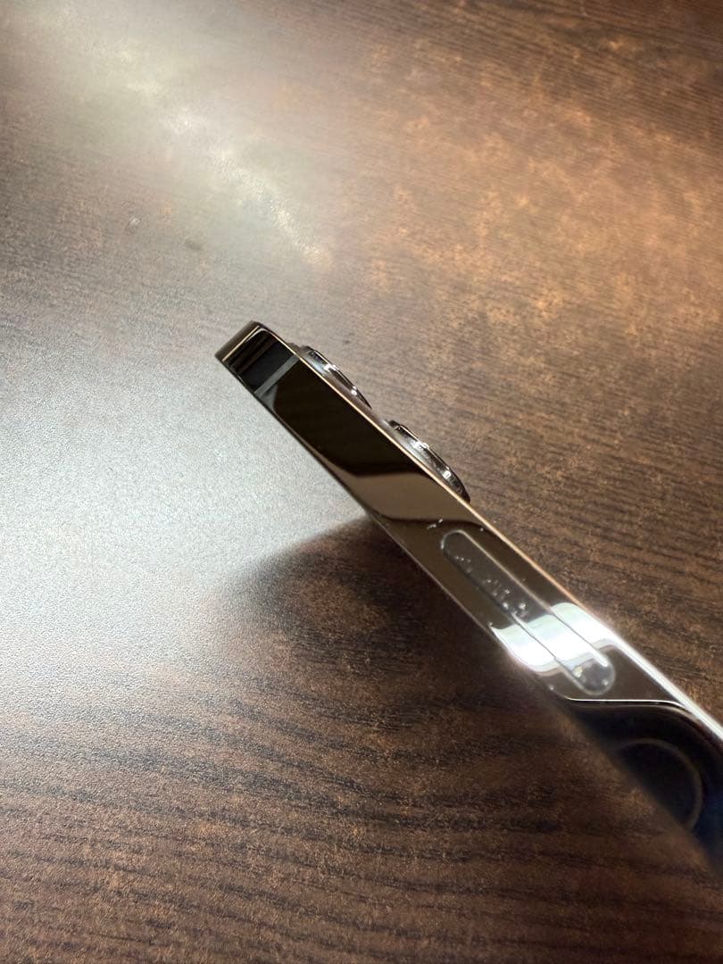 【美品】iPhone12ProMax 本体 256GB シルバー SIMフリー