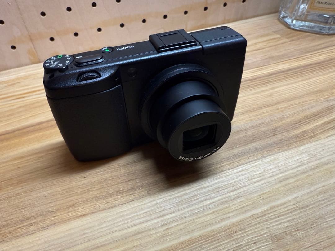 【ショット数911回】 RICOH GR DIGITAL III + GC-4