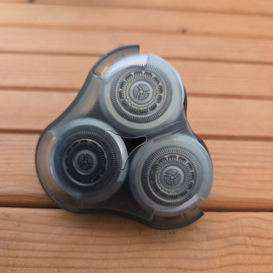 PHILIPS シェーバー Series 9000/クリーニングカートリッジ付き