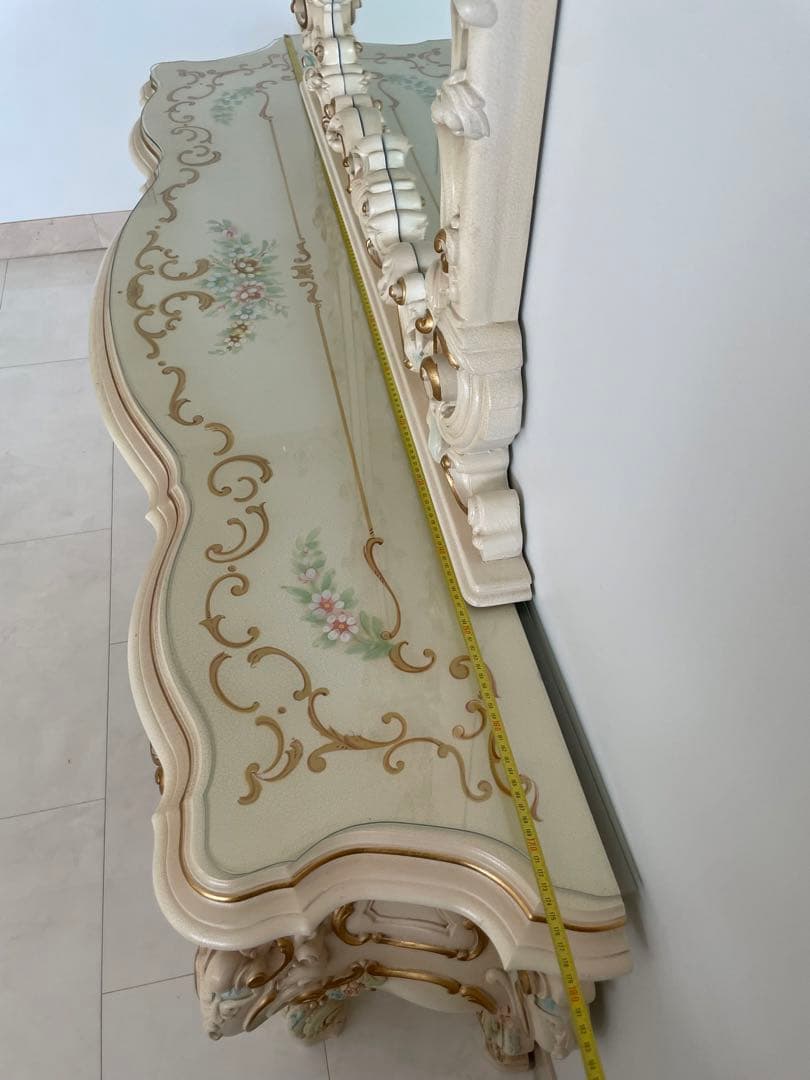 お値下げ‼️‼️高級イタリア家具.美品.ゴルチャコ&シリック