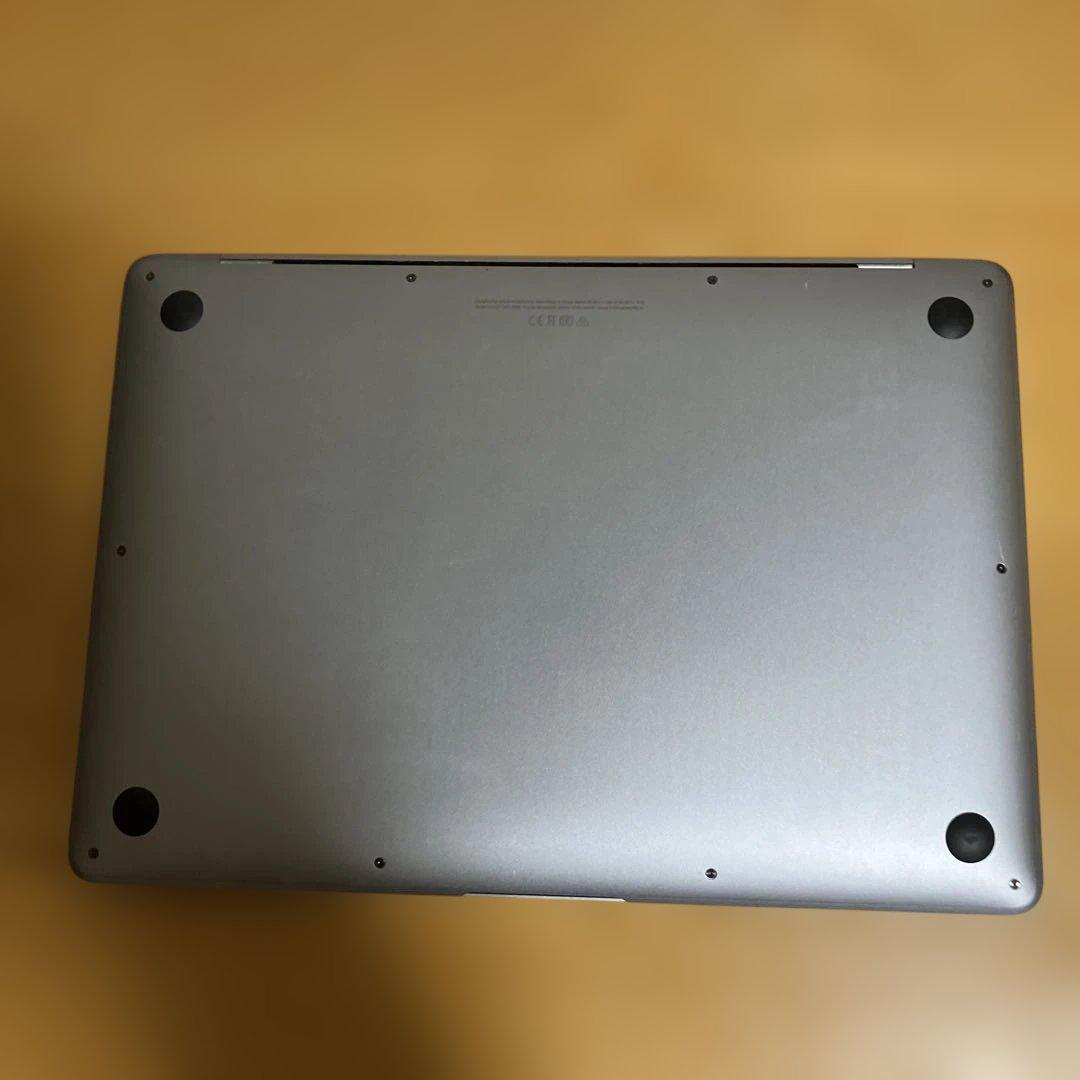 MacBook Air シルバー