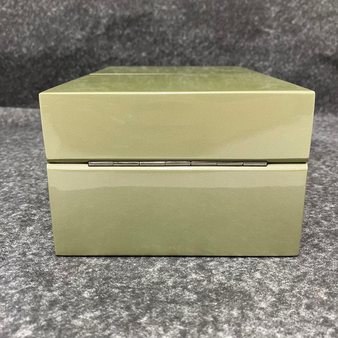 未使用☆ヴァン クリーフ&アーペル☆時計ケース☆ジュエリーケース☆ライトグリーン