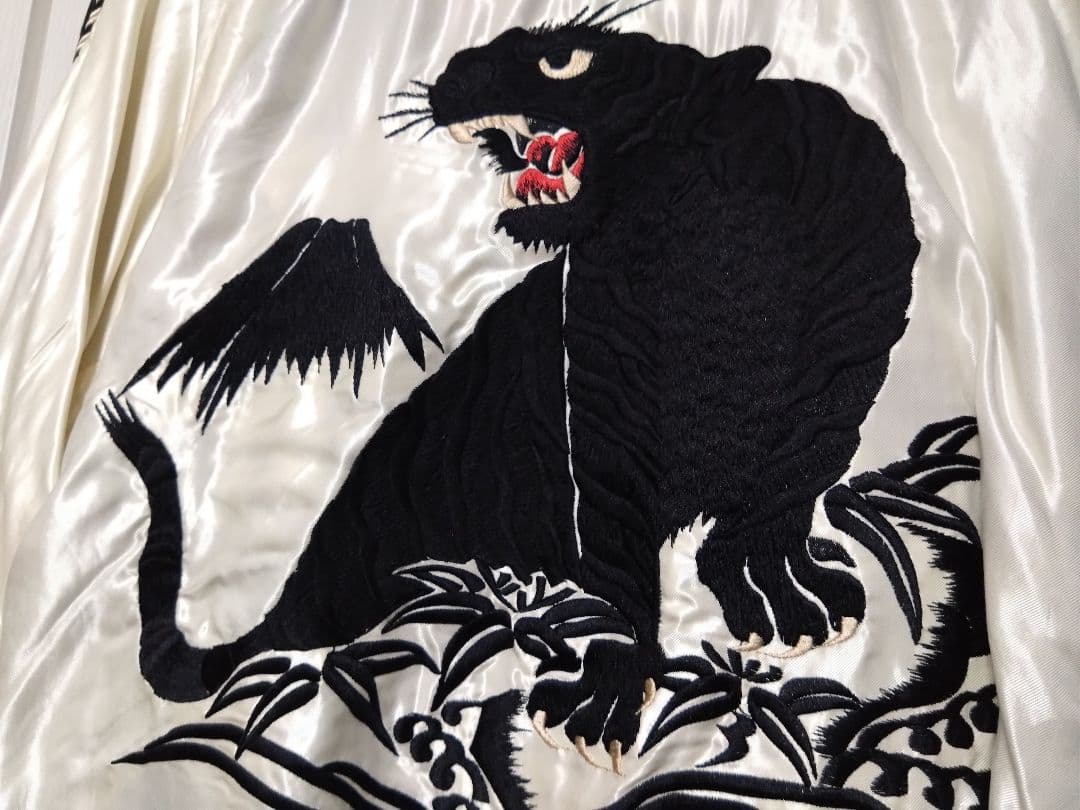 テーラー東洋 スカジャン 黒虎×双龍 新品未使用