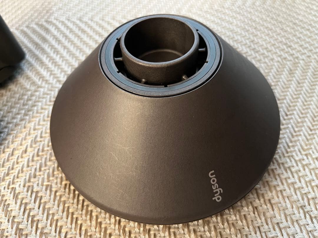 dyson ダイソンヘアドライヤー 収納ボックス付き ジャンク品