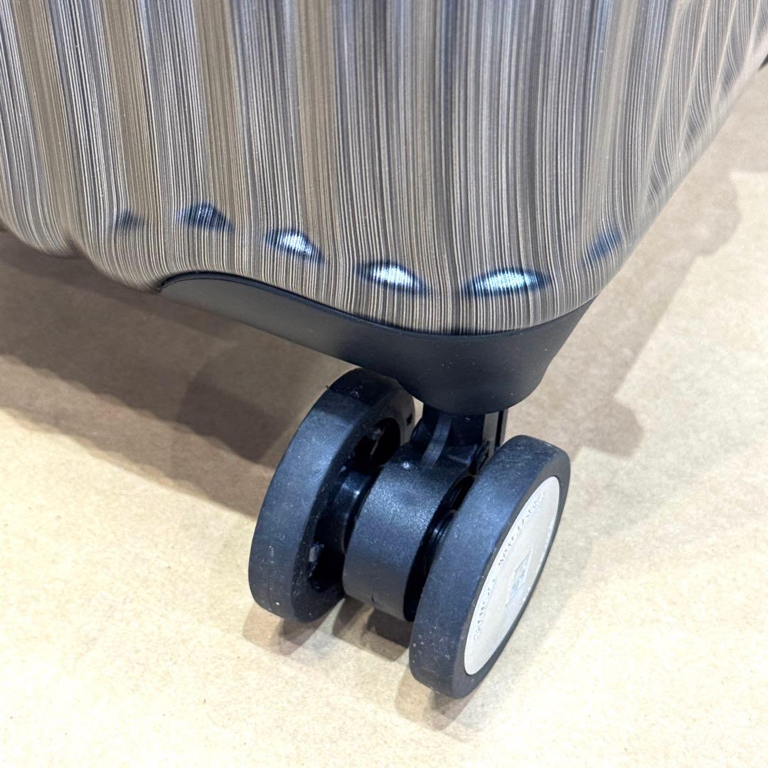 スイスミリタリー　スーツケース　28インチ ブラック　105L　TSAロック