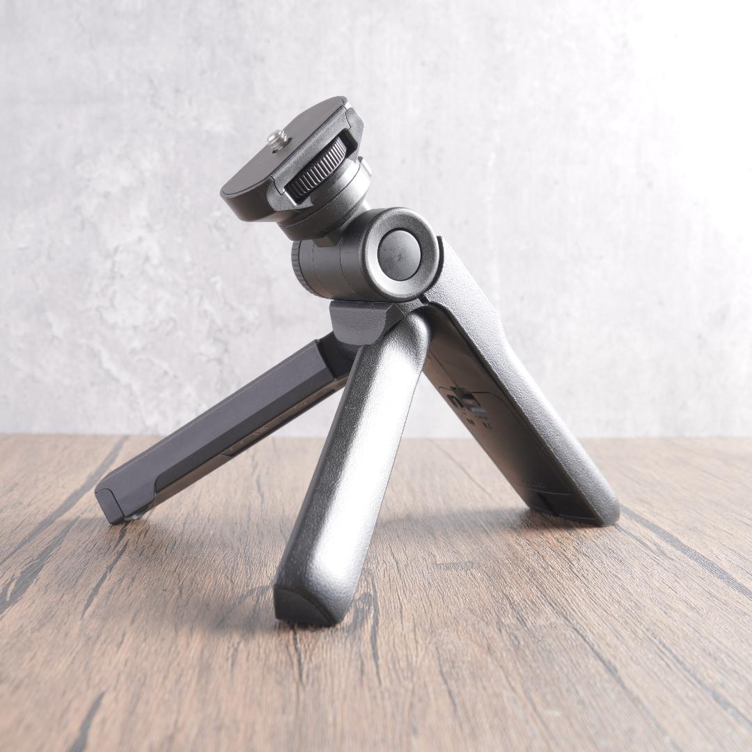 ✨ショット数1118回で超美品✨自撮りも楽々✨Sony ZV-E10　400