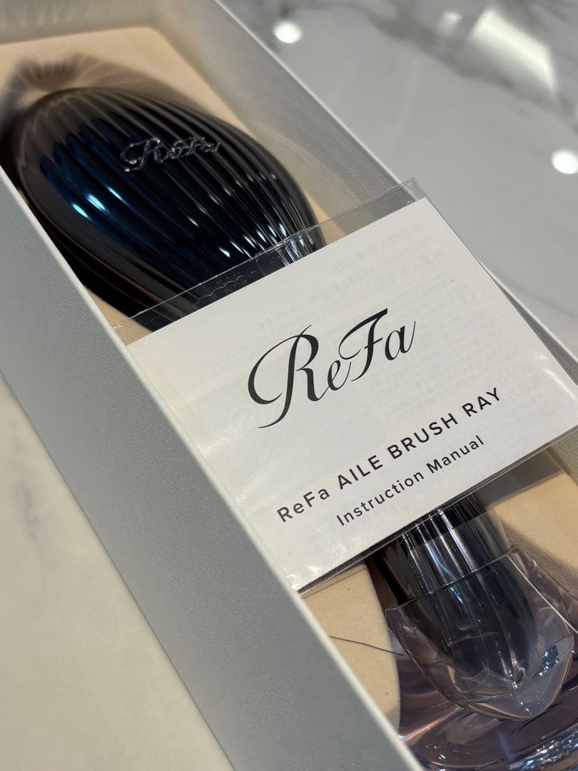 ★新品★ 2024新作★リファ　エールブラシレイ　黒　最高級ランクブラシ