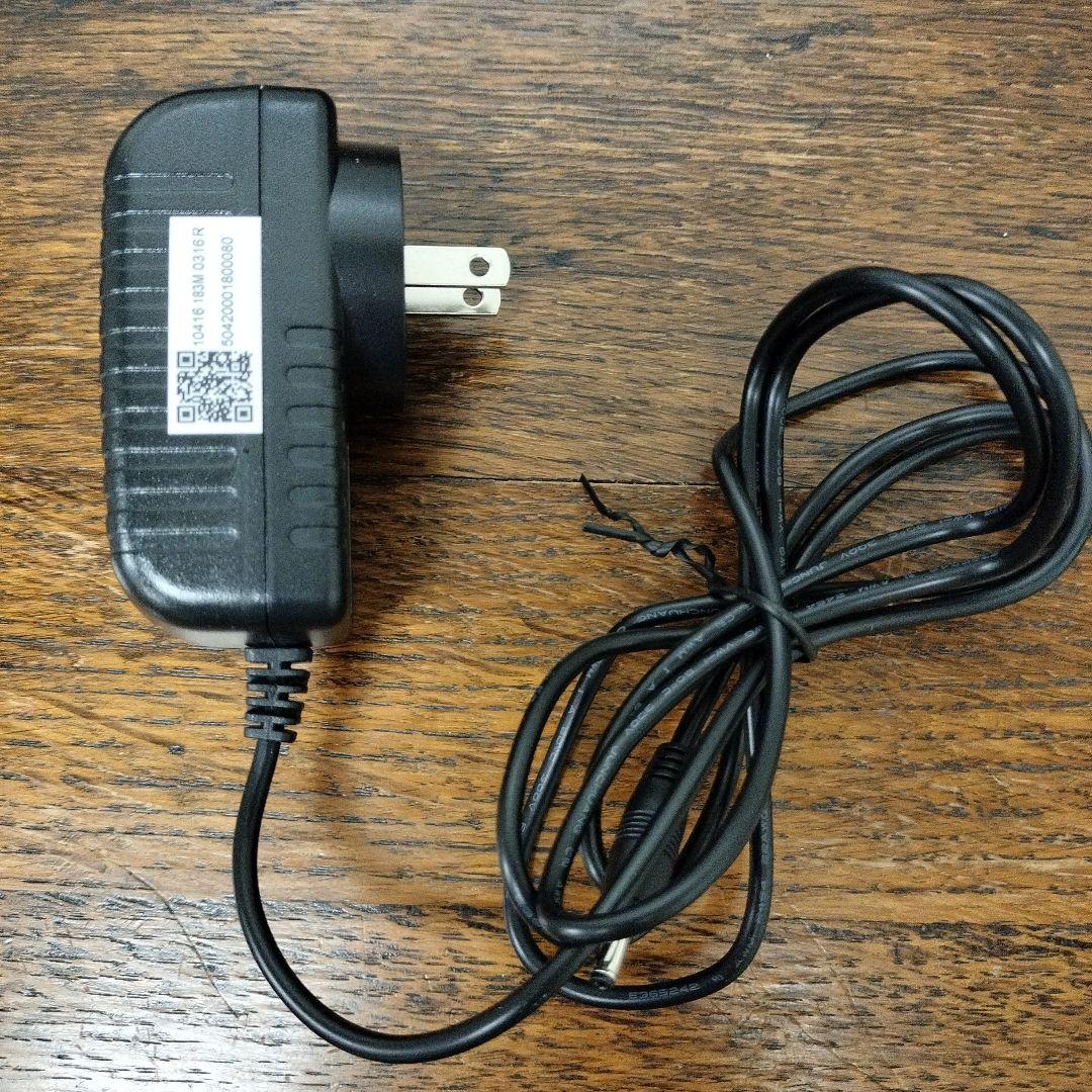 ポータブルゲーミングモニター　プレ4対応HORI　15.6インチ