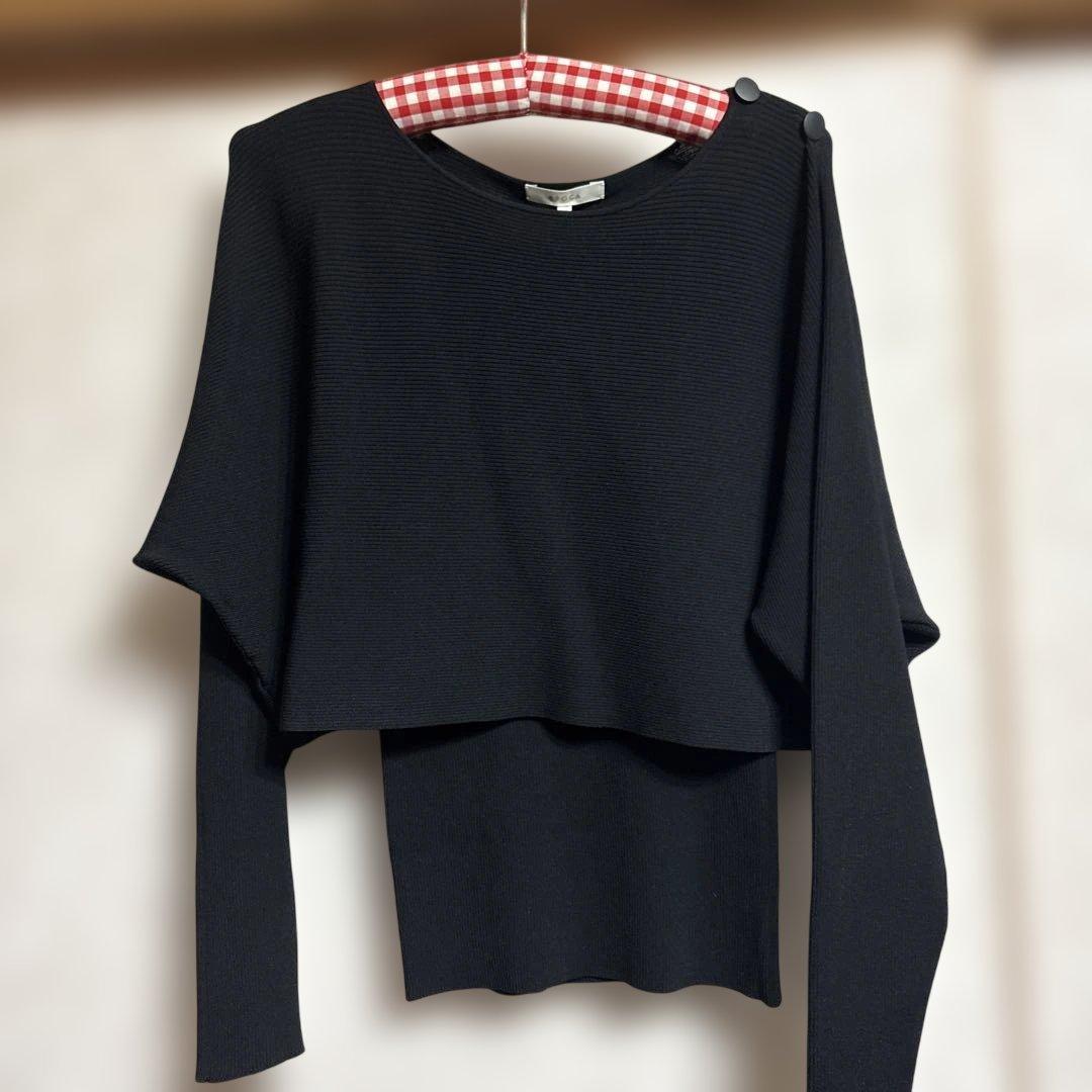 新品　EPOCA ブラック オフショルダー ニット 40