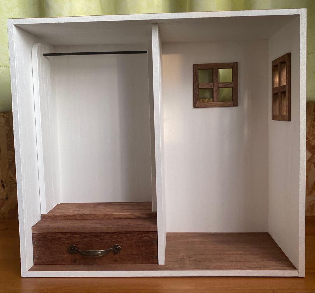 ❤︎おうち型人形用木製収納ケース　ネオブライス　アイシードール　ドールクローゼット