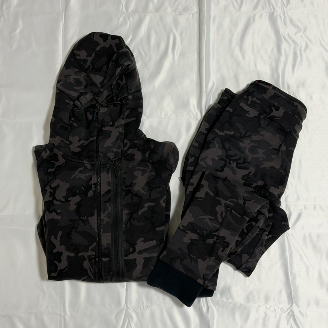 【NIKE】メンズジップパーカー&ボトム/上M下L/ポリエステル/カモフラージュ