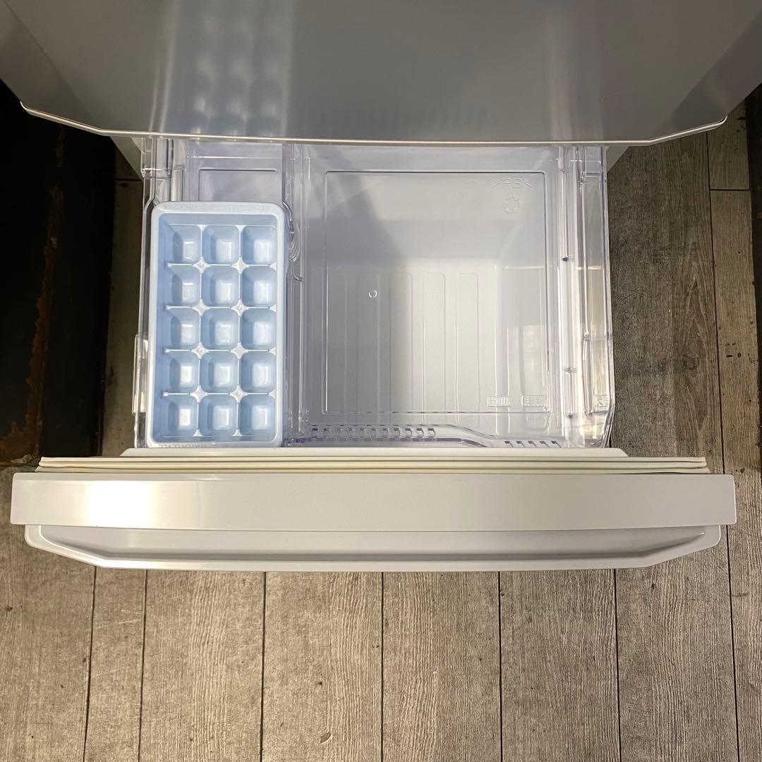 もも*⋆！ラウンドカットでシンプルにカッコいい！2ドア冷凍冷蔵庫146L