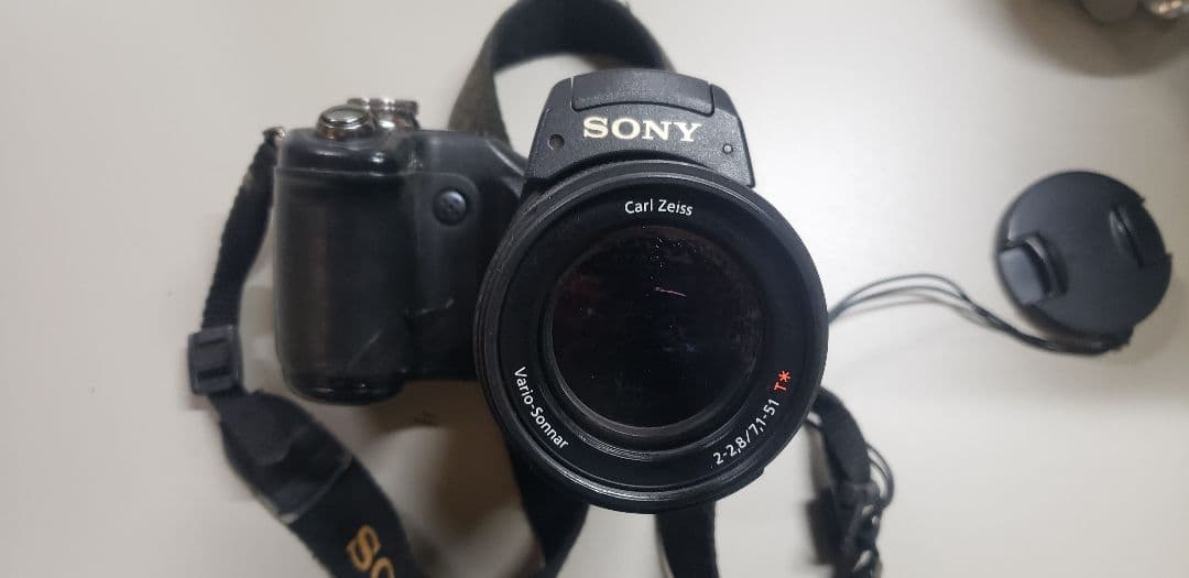 SONY デジタル一眼レフカメラ Carl Zeissレンズ