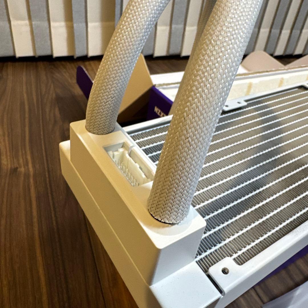 NZXT Kraken Elite 360 RGB ホワイト