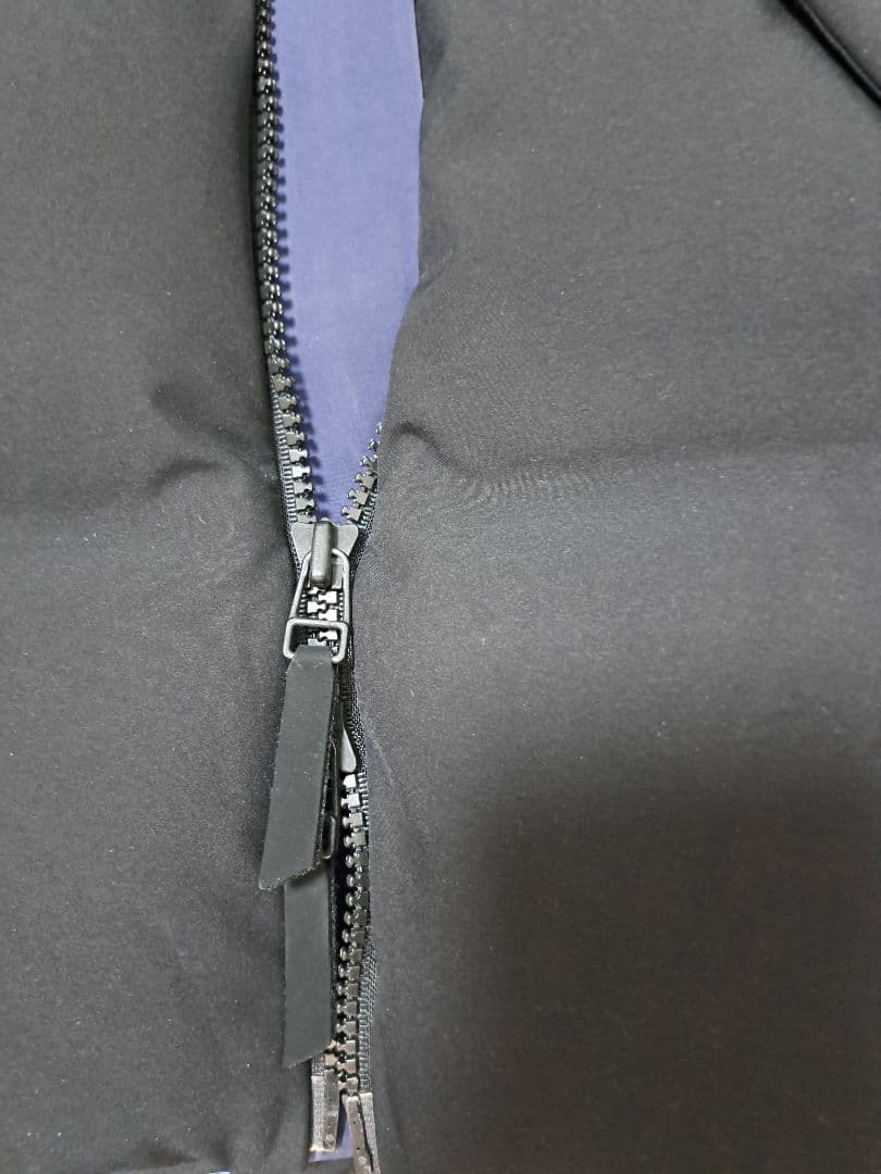 ISAORA イサオラ　ダウンジャケット ネイビー　希少M フーディダウン