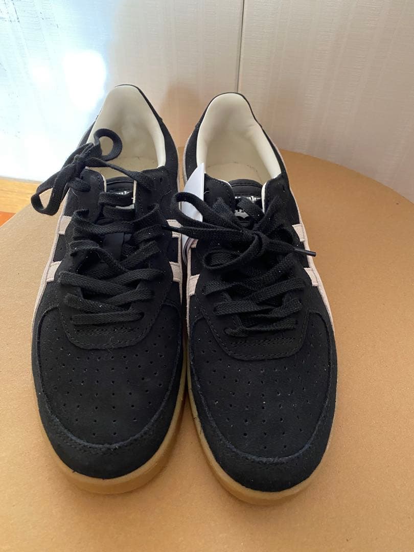 Onitsuka Tiger ブラック/ホワイト スニーカー