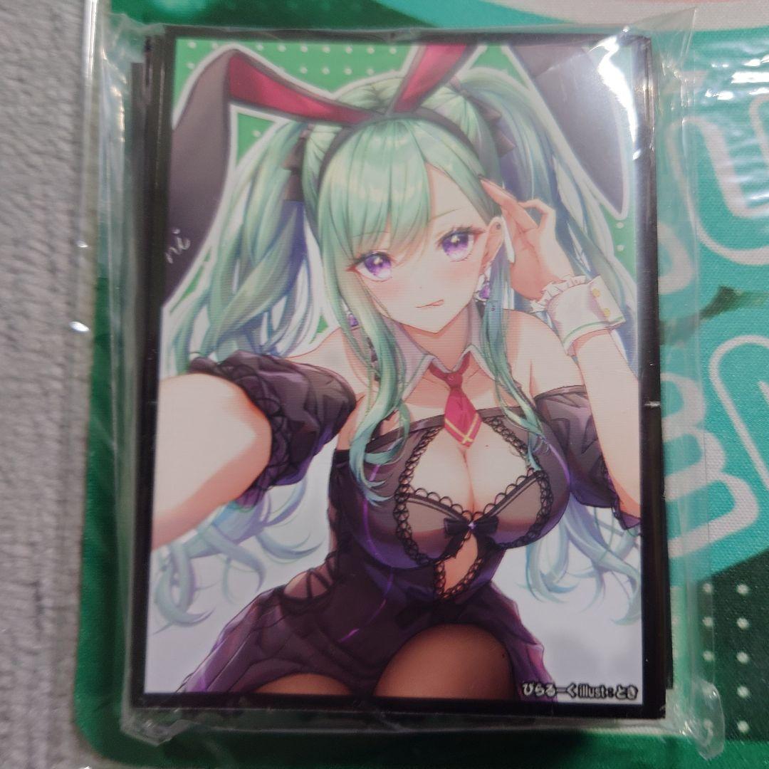 α1 ぶいすぽっ! うさ耳&舌胸元 八雲べに スリーブ&プレイマット