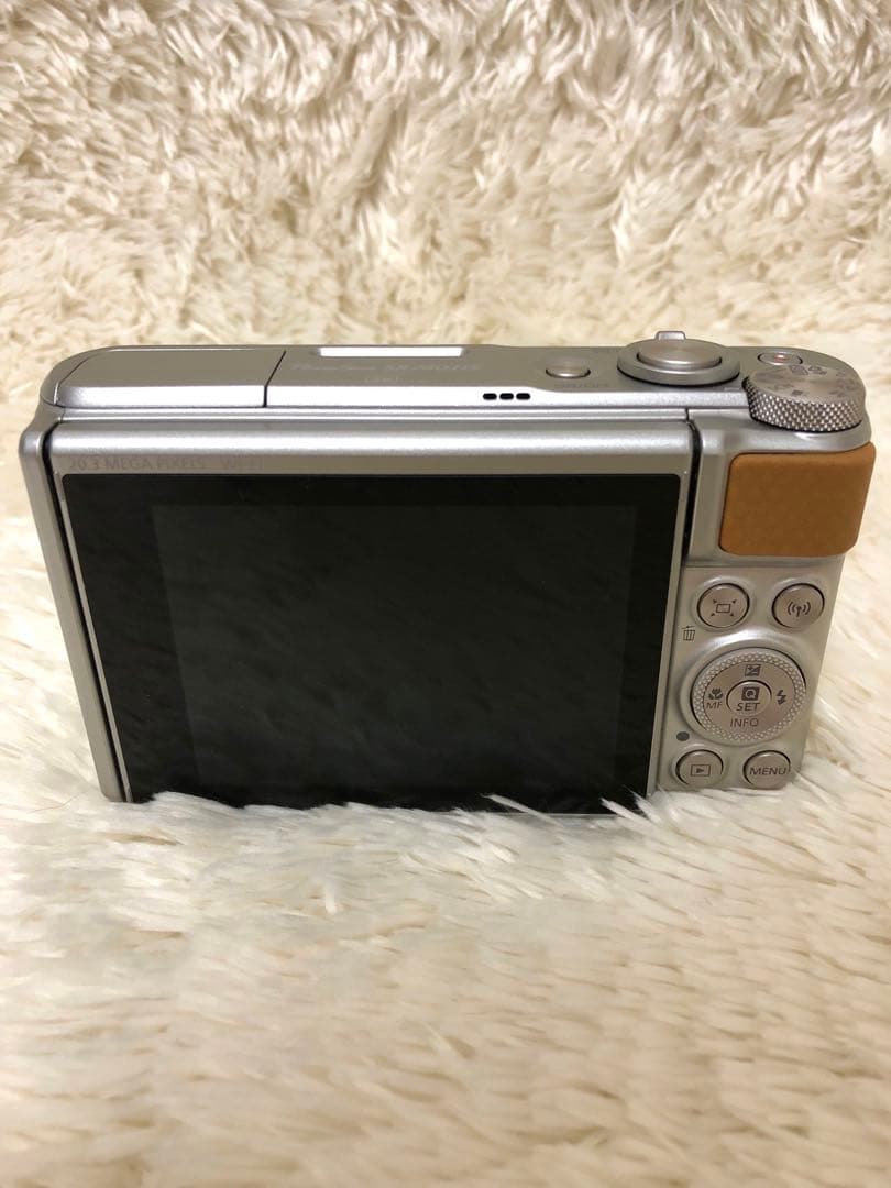 Canon PowerShot SX740 HS シルバー 展示品