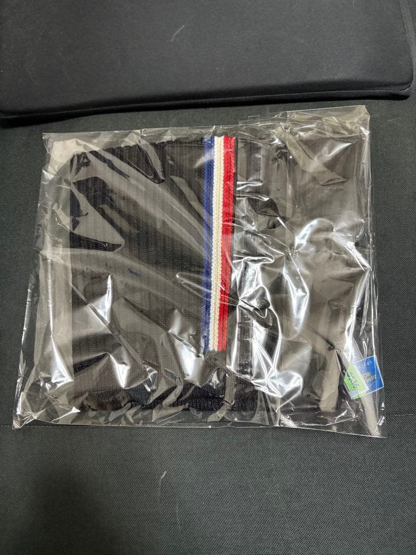 モンクレール　ネックウォーマー　ブラック