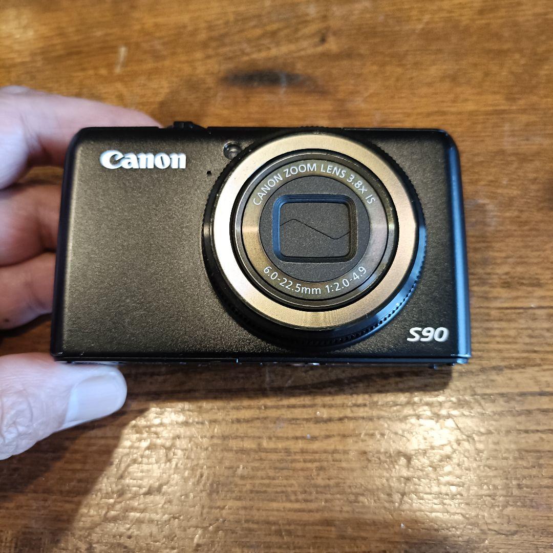 超美品 Canon PowerShot S90 コンパクトデジタルカメラ