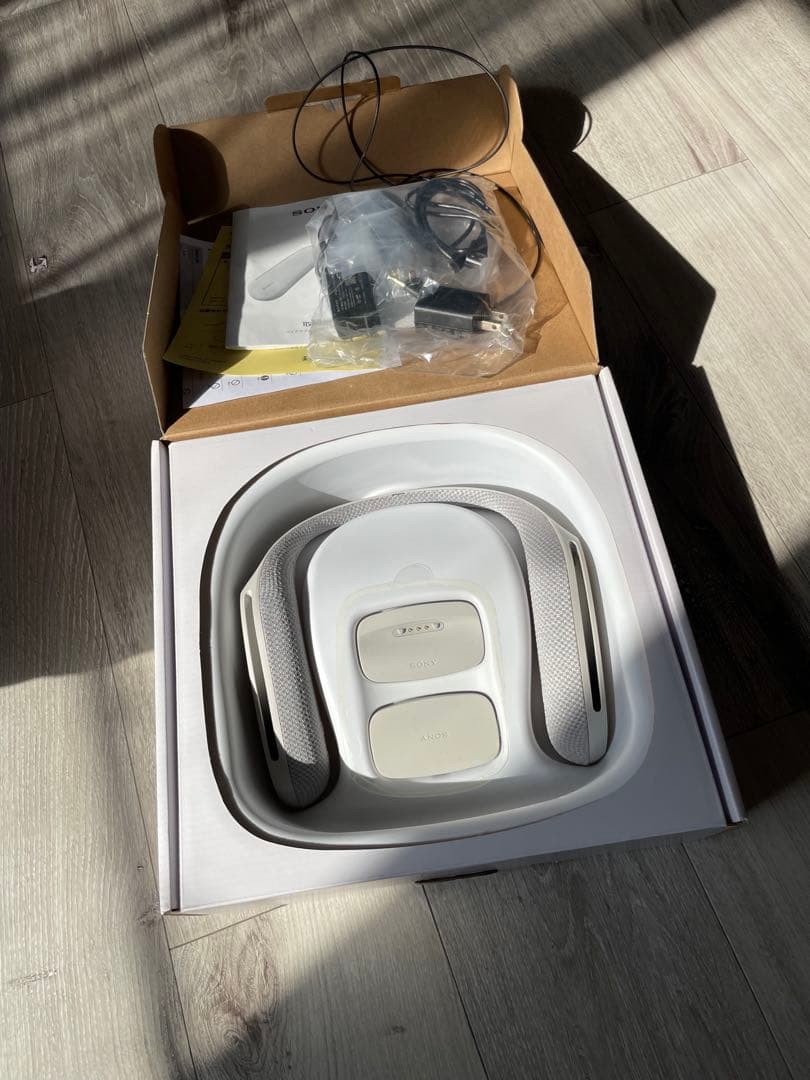 SONY SRS-WS1 ウェラブルネックスピーカー　美品