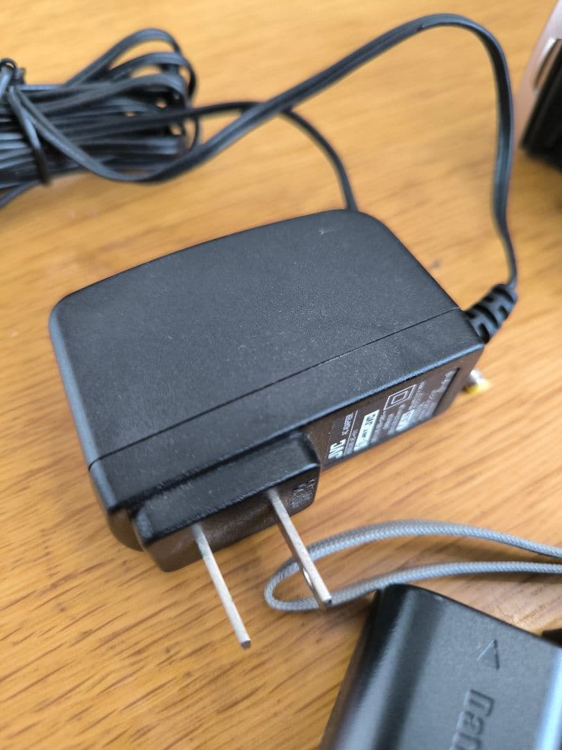 JVCケンウッド Everio GZ-E565-N バッテリー予備　　フルHD