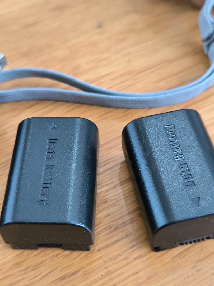 JVCケンウッド Everio GZ-E565-N バッテリー予備　　フルHD