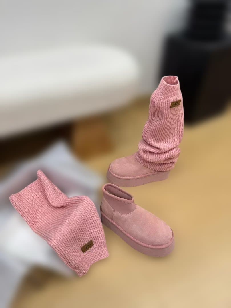 ピンク厚底ブーツ ソックス付き