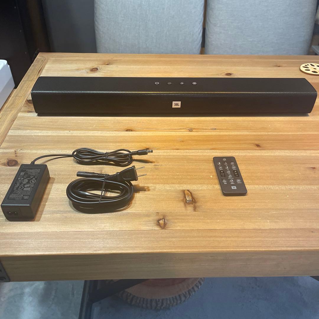 ☆JBL Bar Studio 2.0chホームシアターシステムサウンドバー☆