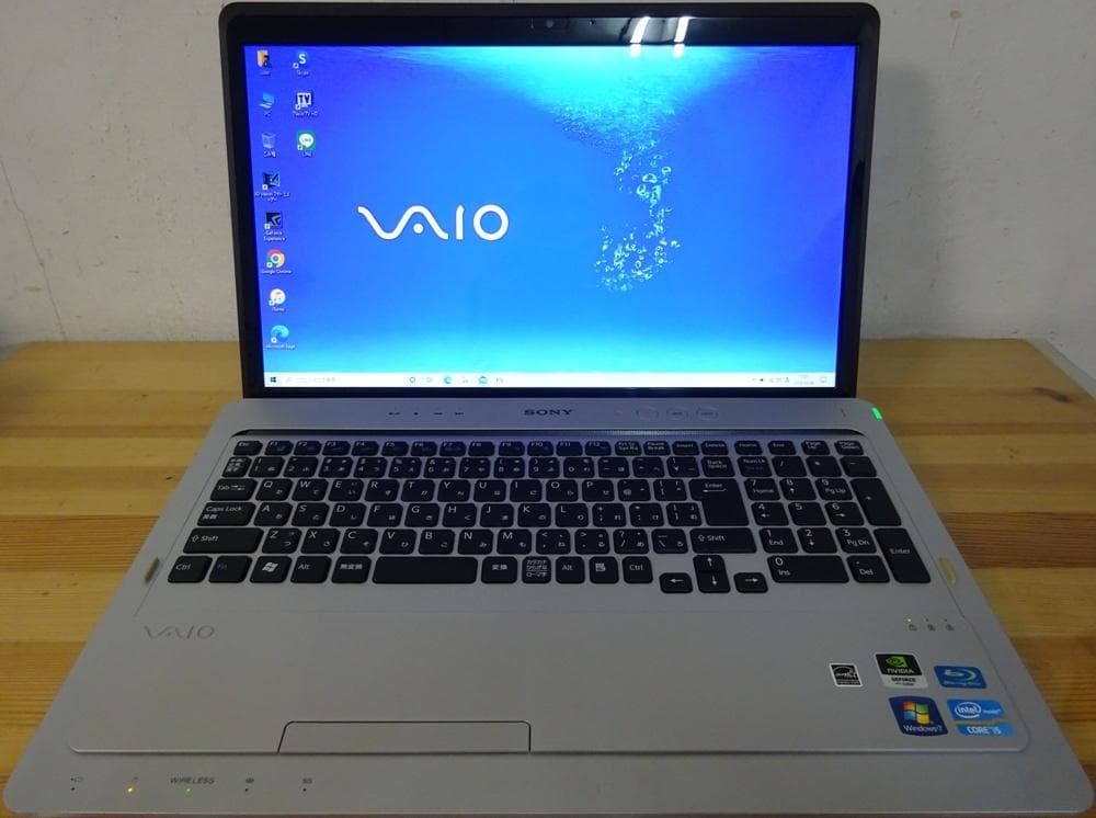 ソニーノートパソコン VAIO VPCF236FJ/中古特価良品