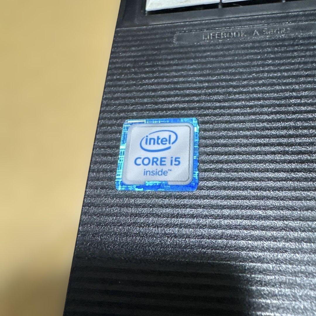Windowsノート本体 FUJITSULIFEBOOK A576/PX (Core i5-6300U